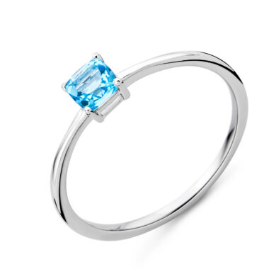 Ring 9KT (375) White Gold Blue Topaz